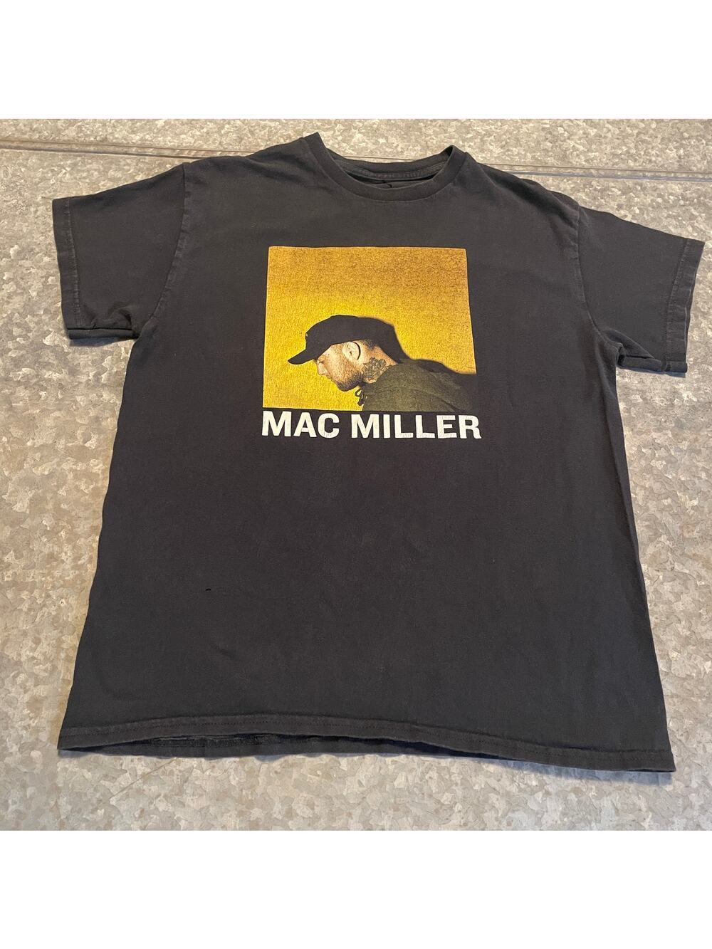 Mac Miller Vintage Y2K Promo Music Tee Shirt Medium Profile Album Tour Rap Band